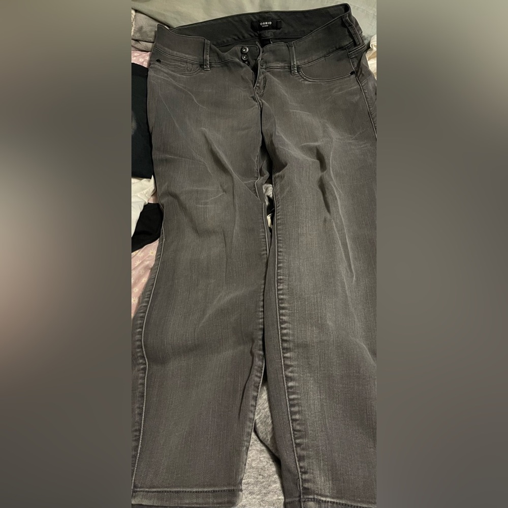 Torrid Grey Skinny Jeans. 18 Regular fit